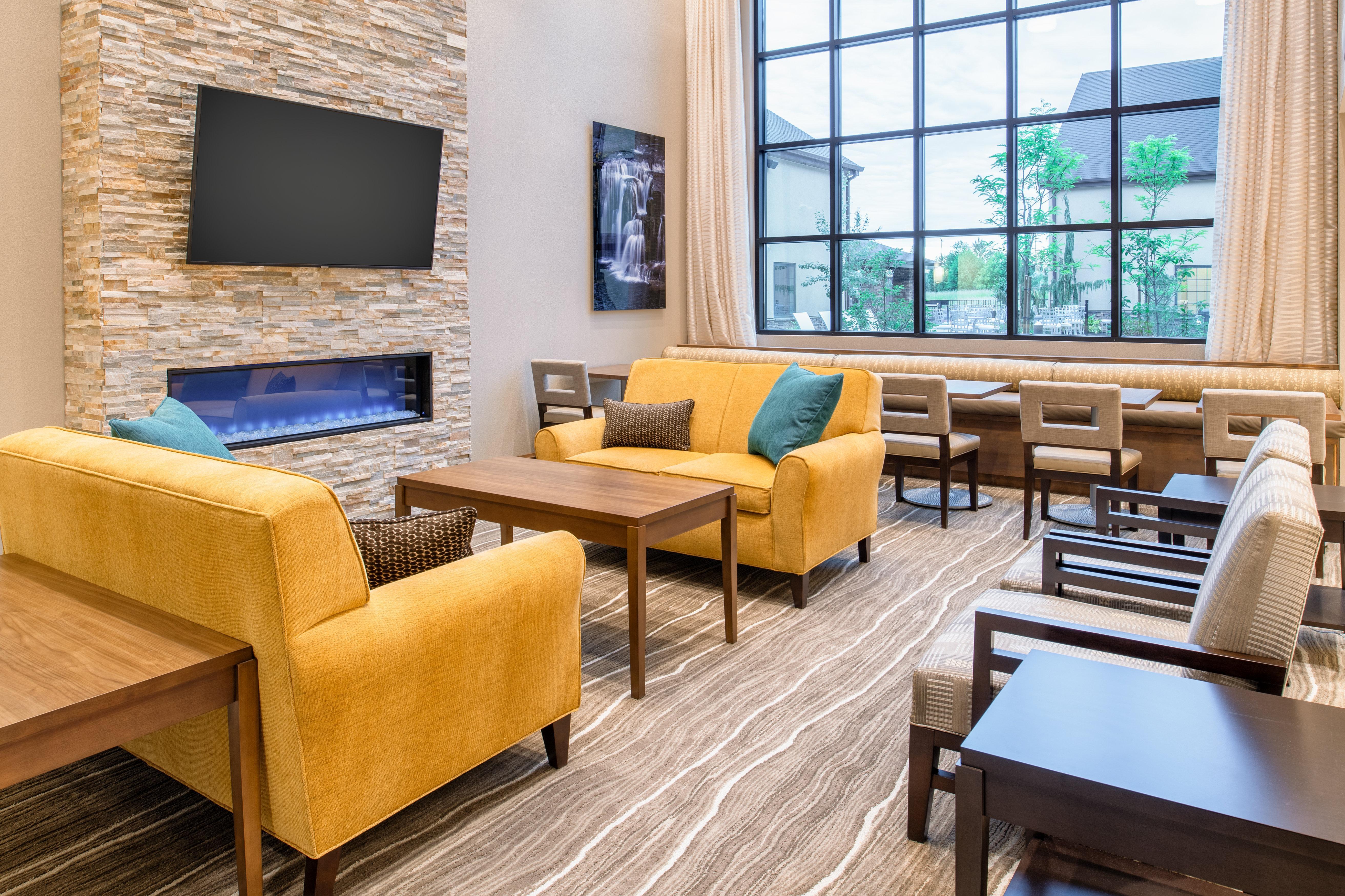 Staybridge Suites - Hillsboro North By Ihg Екстер'єр фото