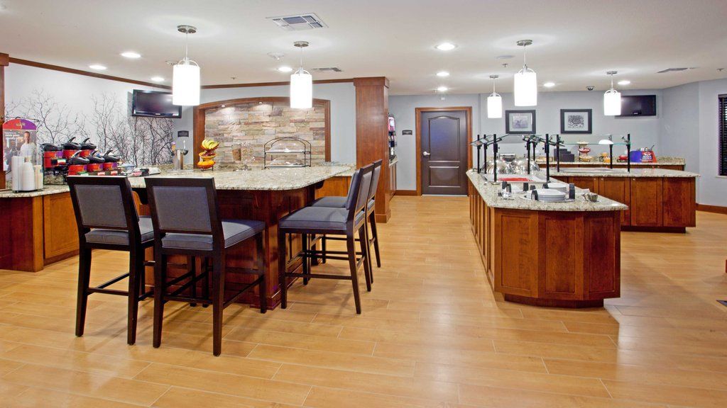 Staybridge Suites - Hillsboro North By Ihg Екстер'єр фото